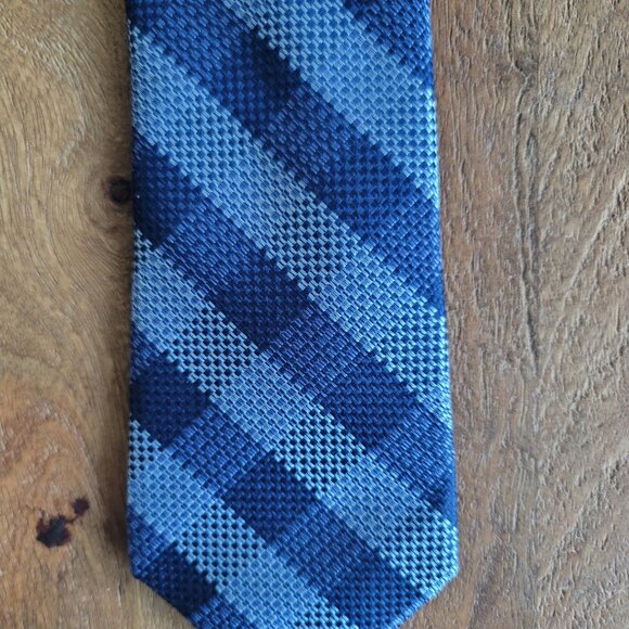Michael Kors Blue Patterned Necktie - Picture 1 of 4